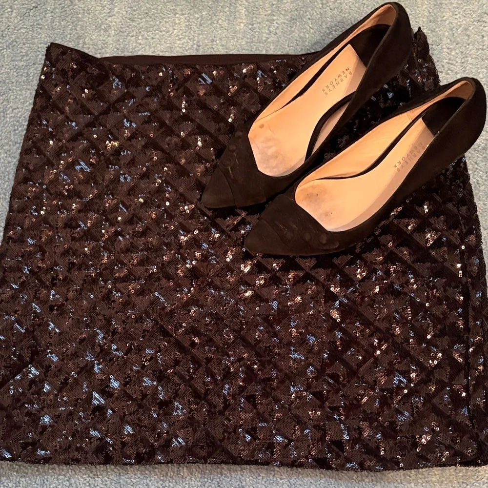 Banana Republic Sequin Skirt - Picture 2 of 4